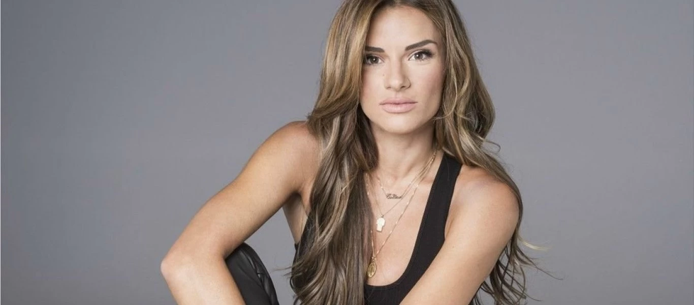 Η Ε.Τσολάκη απαντά για το... block του Δ.Ουγγαρέζου: «Για αυτό έβαλα μαύρα σήμερα για να θρηνήσω» (βίντεο)